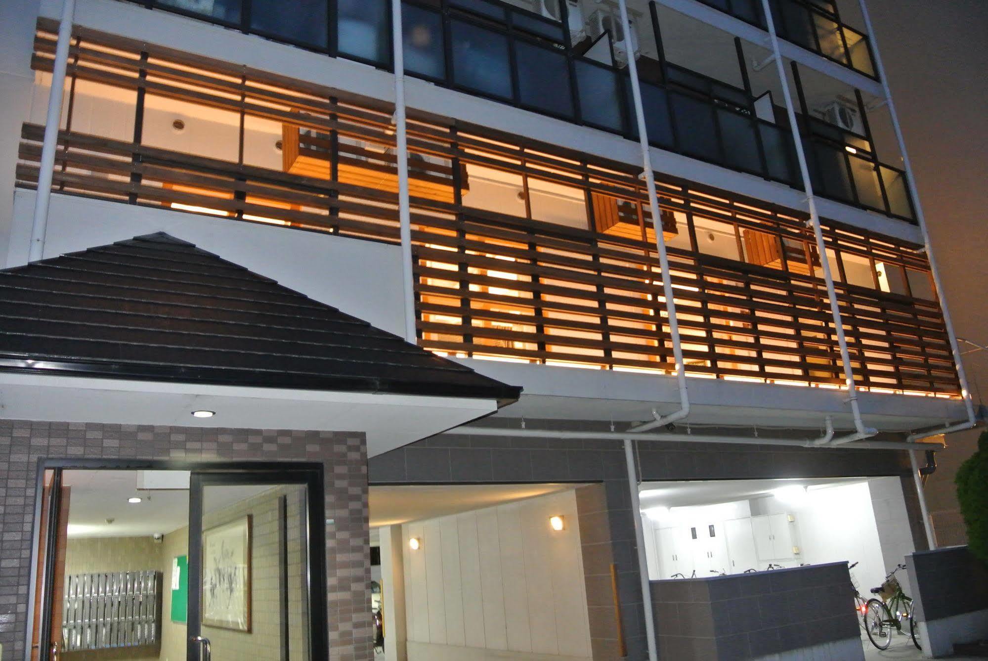 Backpackers Hotel Noosa Japan In Takatsuki Tonda Extérieur photo